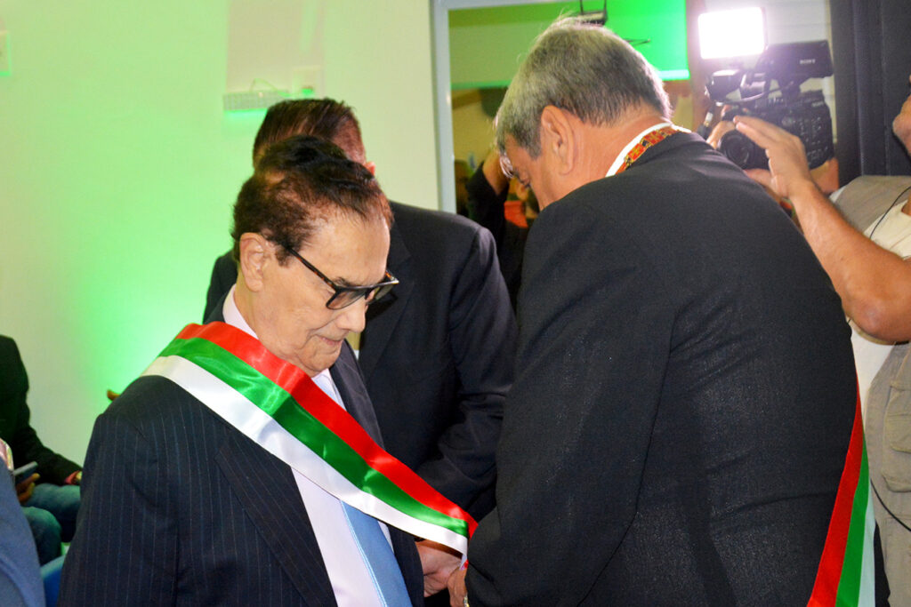 DF2-1024x683 Divaldo Franco: Uma Vida Dedicada ao Amor, à Caridade e ao Espiritismo